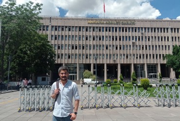 Dava Gözlem Bloğu: Ankaralı gazeteci ‘çalınan’ hafıza kartlarından elde edilen ‘delil’ ile 22 yıl hapisle karşı karşıya